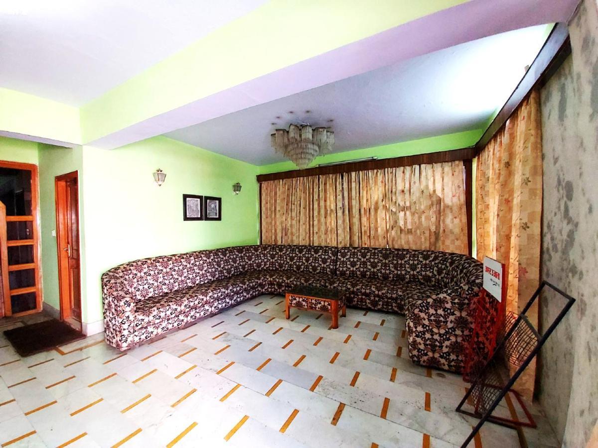 Goroomgo Radha Continental Nainital Exterior foto