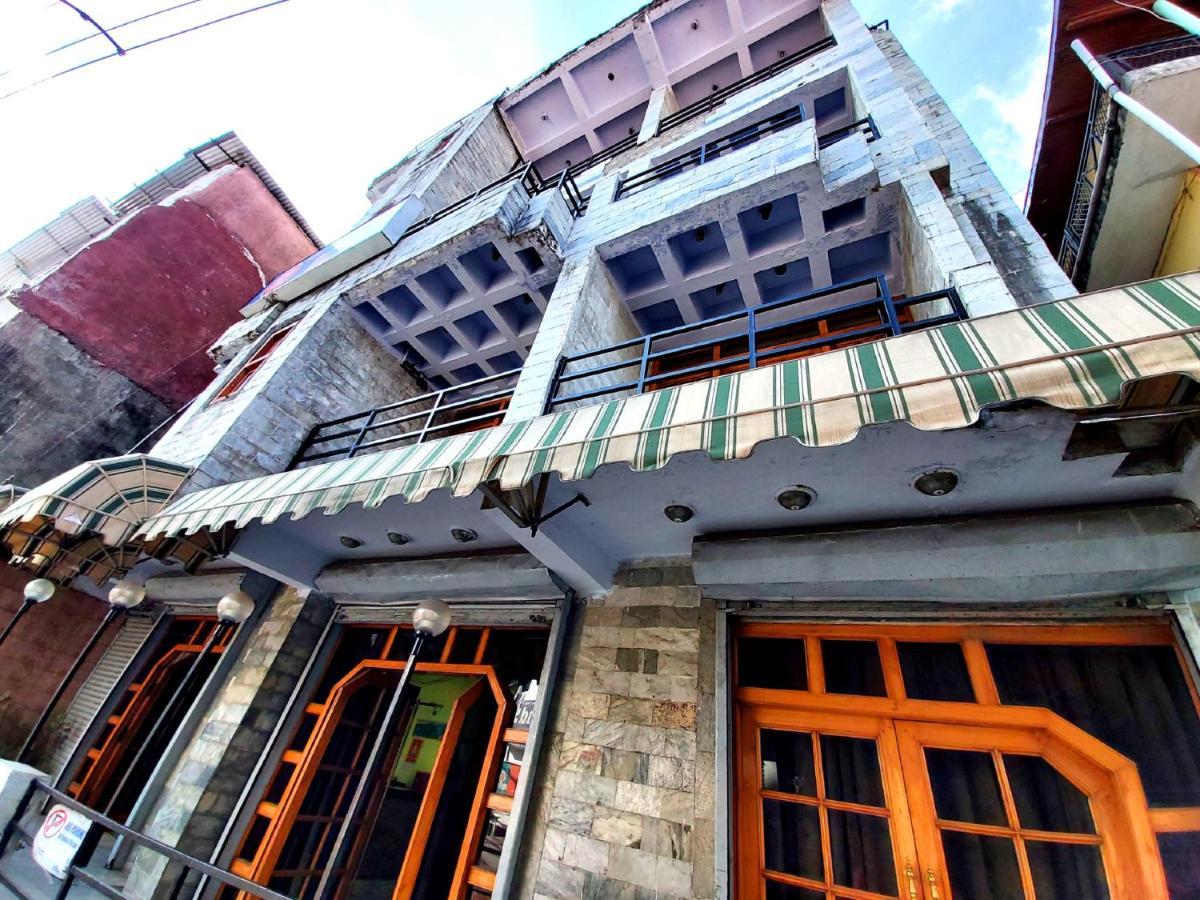Goroomgo Radha Continental Nainital Exterior foto